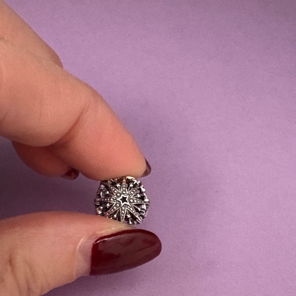 Pandora Jewelry - Pandora Celestial Snowflake charm